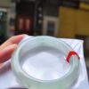 天然緬甸玉A貨
放光玻璃種｜飄綠花正圈厚庄手鐲