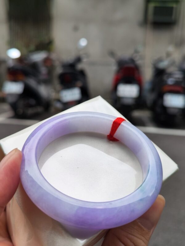 天然緬甸玉A貨
濃紫羅蘭｜正圈厚庄手鐲