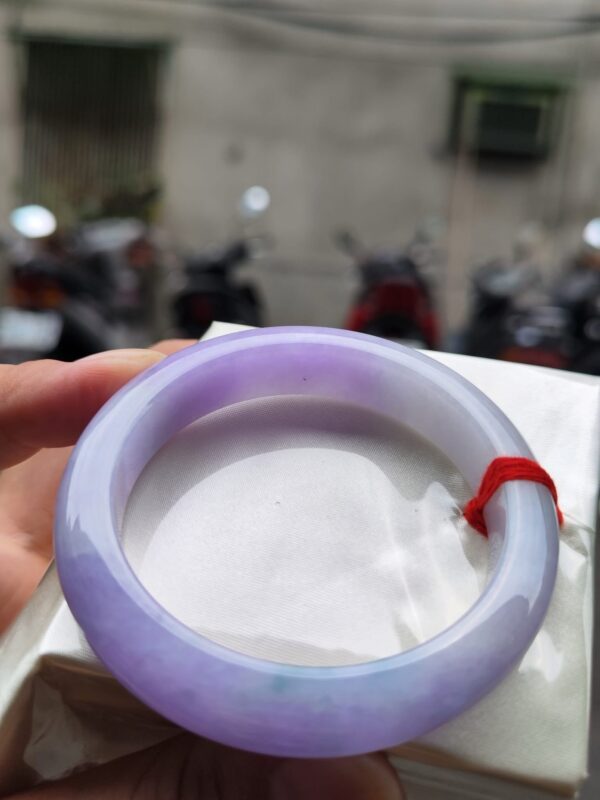 天然緬甸玉A貨
濃紫羅蘭｜正圈厚庄手鐲