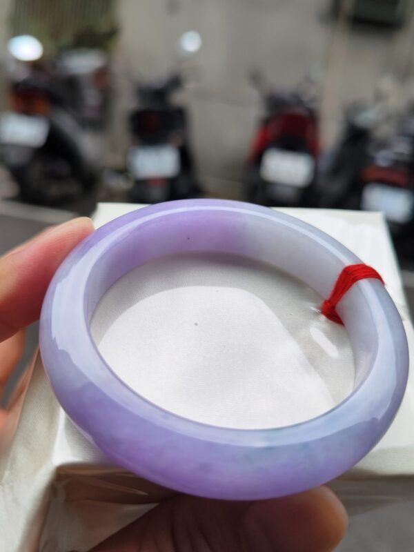 天然緬甸玉A貨
濃紫羅蘭｜正圈厚庄手鐲