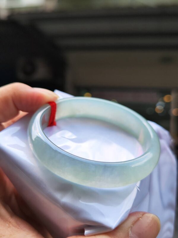 天然緬甸玉A貨 放光玻璃種正圈手鐲