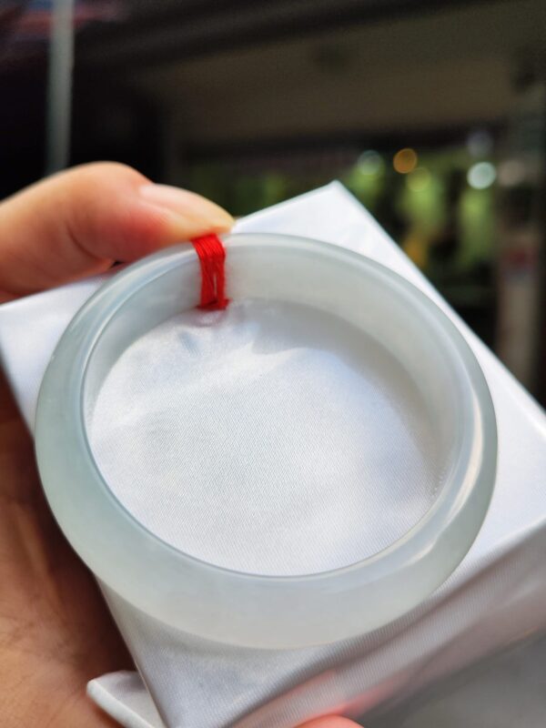 天然緬甸玉A貨 冰種芙蓉種厚庄正圈手鐲