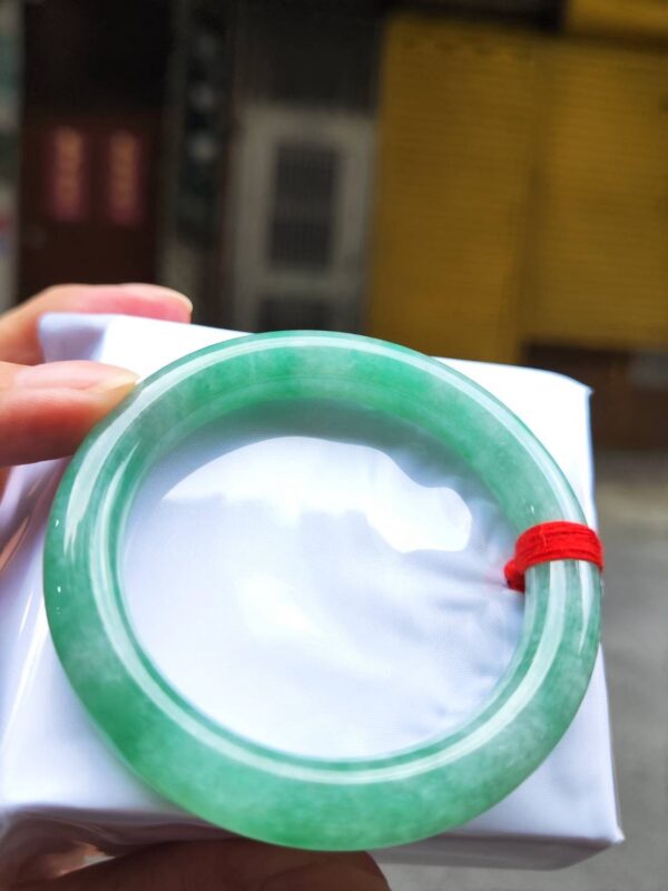 img_9969-2 天然緬甸玉A貨 滿綠正圈圓骨手鐲