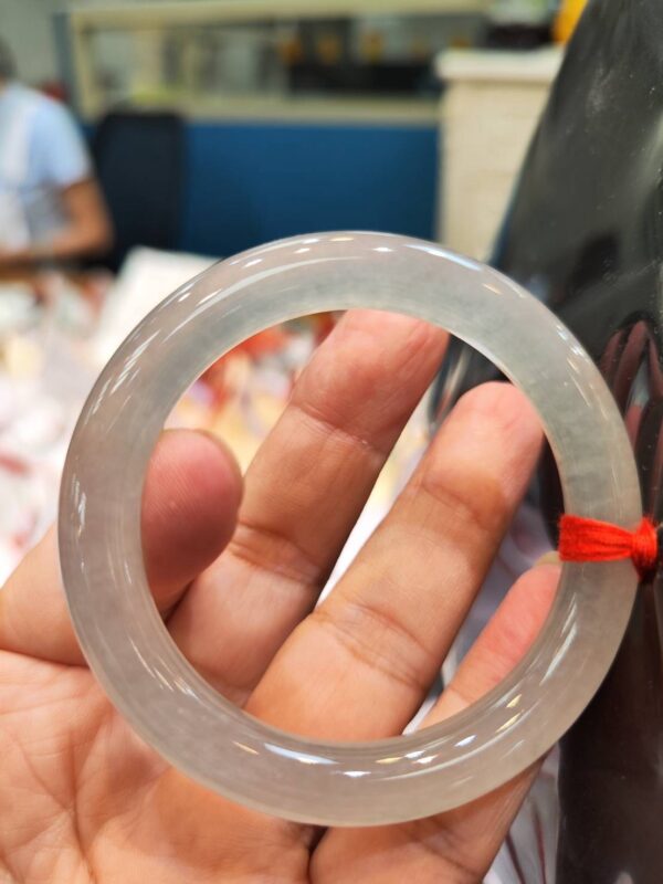 img_2296 天然緬甸玉A貨 ✨
🔥 放光玻璃種 正圈圓骨手鐲