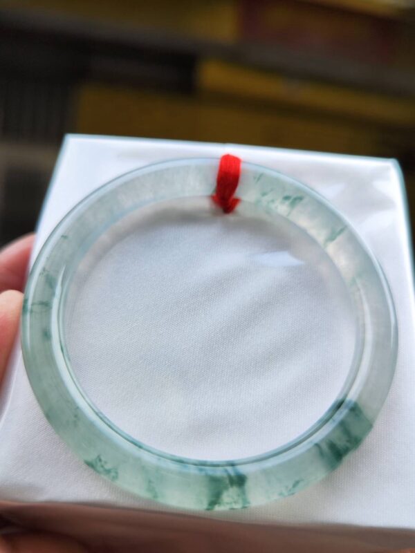 img_2307 ✨天然緬甸玉A貨 ✨🔥 放光玻璃種飄花 正圈圓骨手鐲 🔥