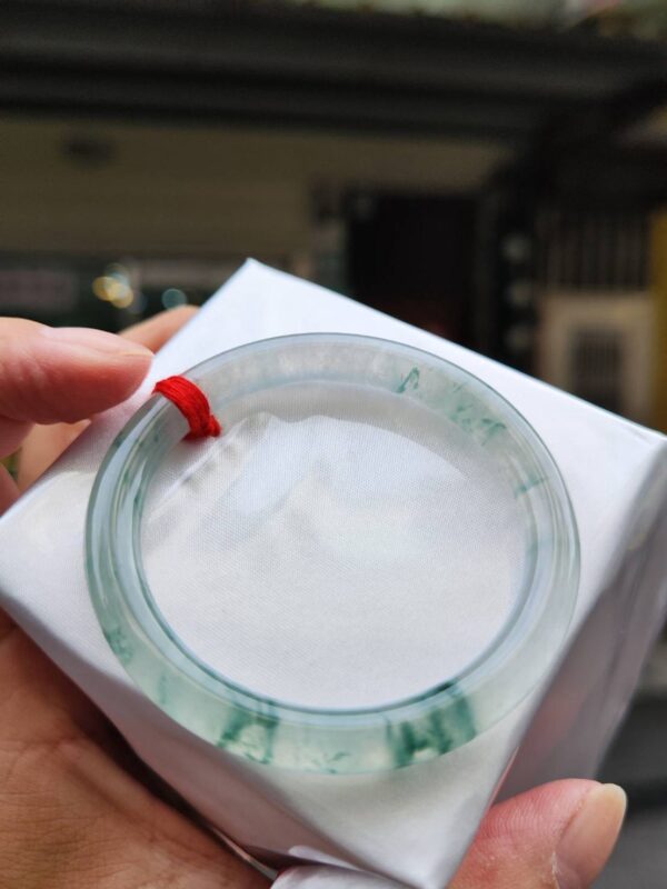 img_2309 ✨天然緬甸玉A貨 ✨🔥 放光玻璃種飄花 正圈圓骨手鐲 🔥