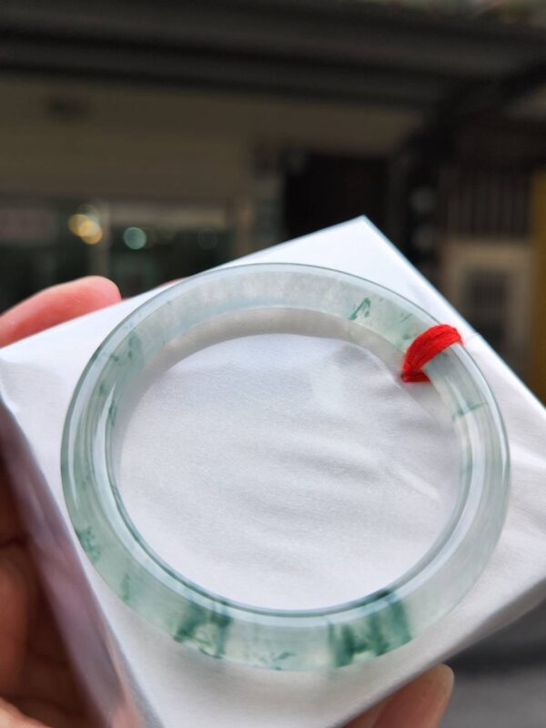 img_2310 ✨天然緬甸玉A貨 ✨🔥 放光玻璃種飄花 正圈圓骨手鐲 🔥