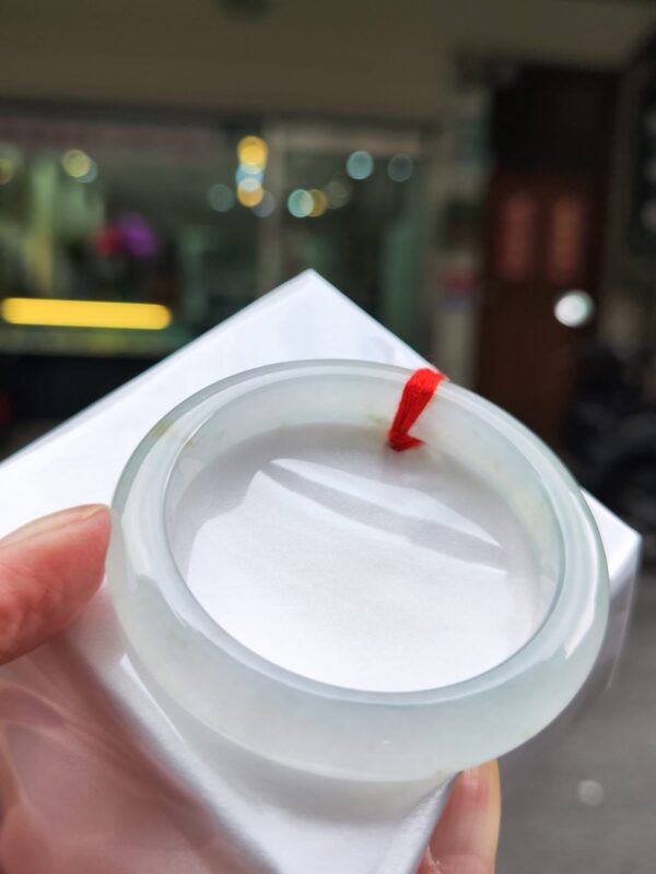 ✨天然緬甸玉A貨 ✨
🔥 放光玻璃種灑金 正圈手鐲 🔥