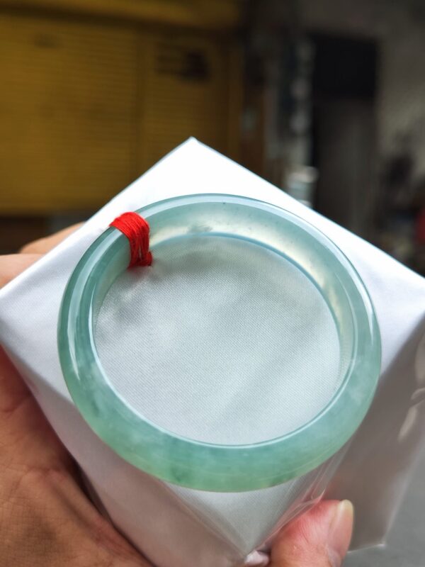 ✨天然緬甸玉A貨《冰種天空藍正圈手鐲》✨