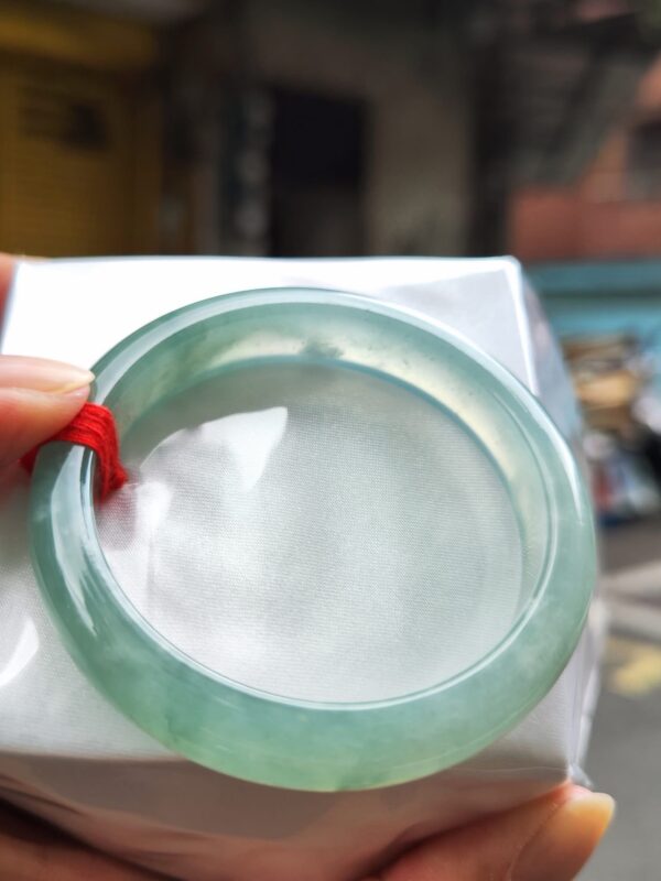 ✨天然緬甸玉A貨《冰種天空藍正圈手鐲》✨