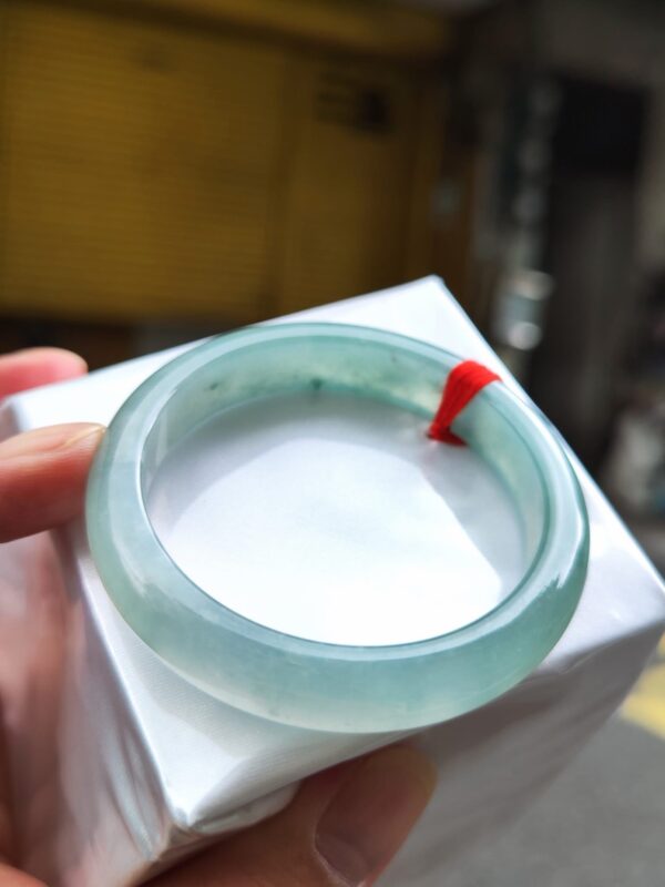 ✨天然緬甸玉A貨《冰種天空藍正圈手鐲》✨