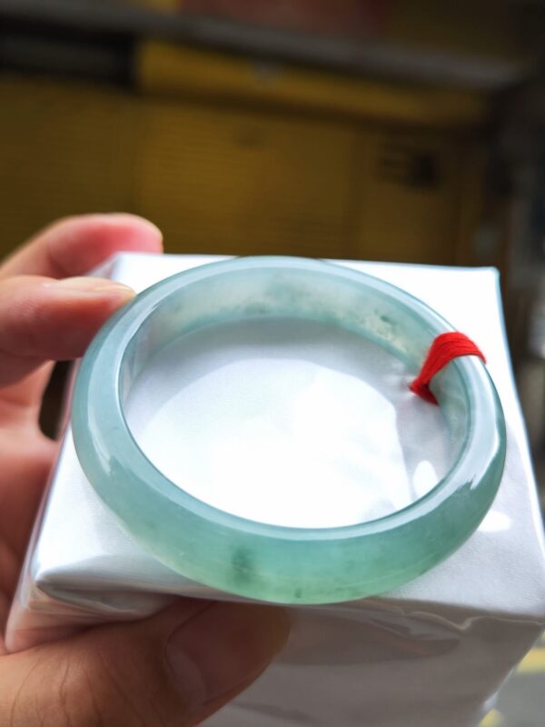 ✨天然緬甸玉A貨《冰種天空藍正圈手鐲》✨