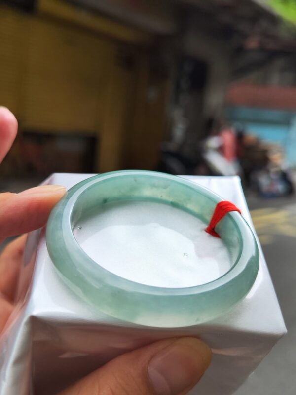 ✨天然緬甸玉A貨《冰種天空藍正圈手鐲》✨