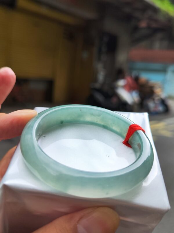 ✨天然緬甸玉A貨《冰種天空藍正圈手鐲》✨