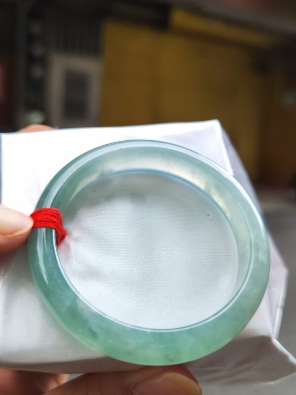 ✨天然緬甸玉A貨《冰種天空藍正圈手鐲》✨