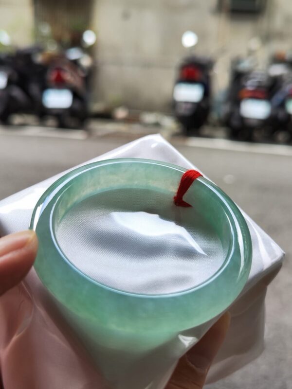 ✨ 天然緬甸玉A貨 冰種飄陽綠正圈手鐲 ✨