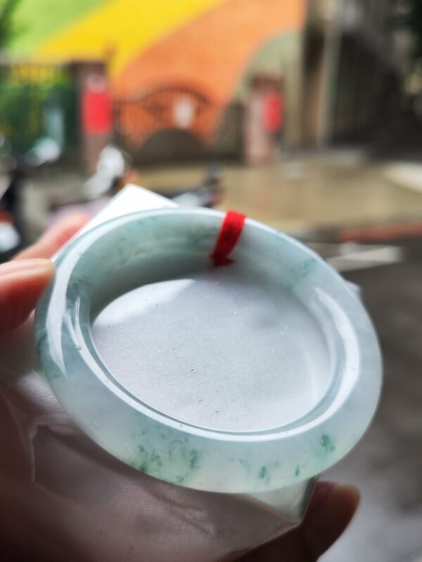 ✨天然緬甸玉A貨 ✨🔥 冰種飄花 正圈圓骨胖胖鐲 🔥