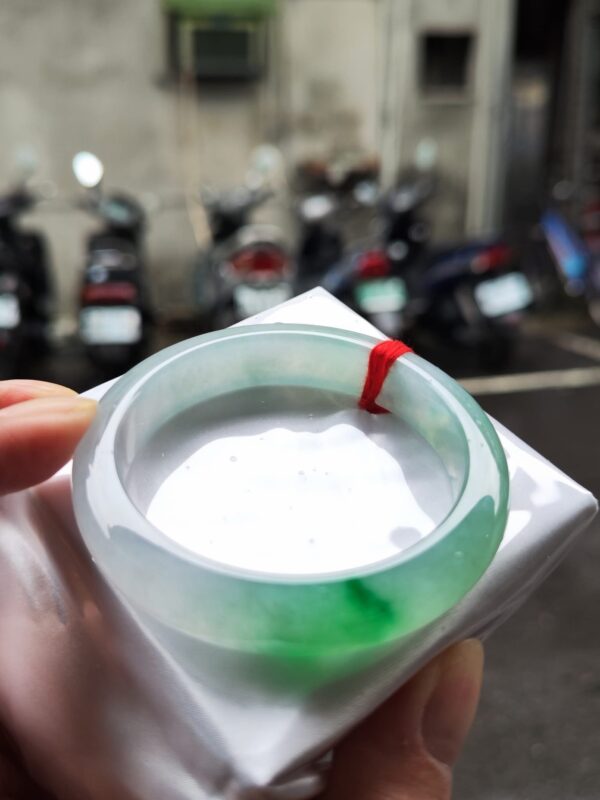 ✨ 天然緬甸玉A貨 冰種飄陽綠正圈手鐲 ✨