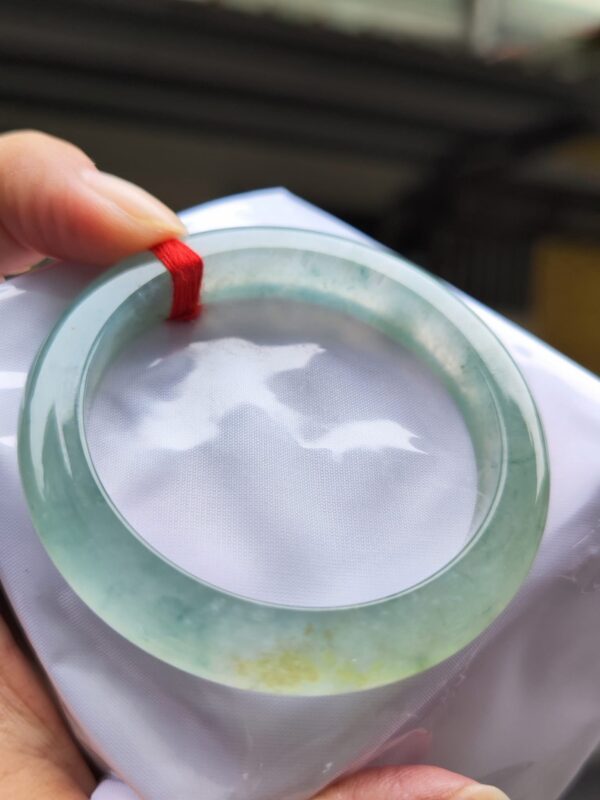 ✨天然緬甸玉A貨 ✨
🔥 放光玻璃種飄蜜黃 正圈手鐲 🔥