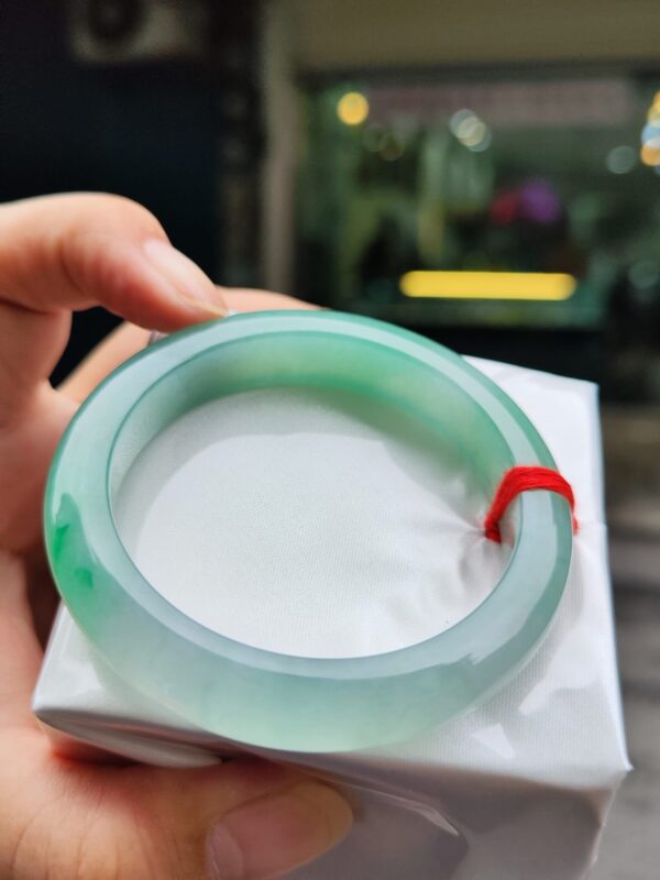 ✨ 天然緬甸玉A貨 冰種飄陽綠正圈手鐲 ✨