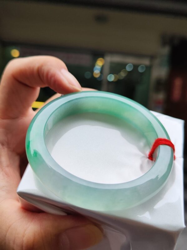 ✨ 天然緬甸玉A貨 冰種飄陽綠正圈手鐲 ✨