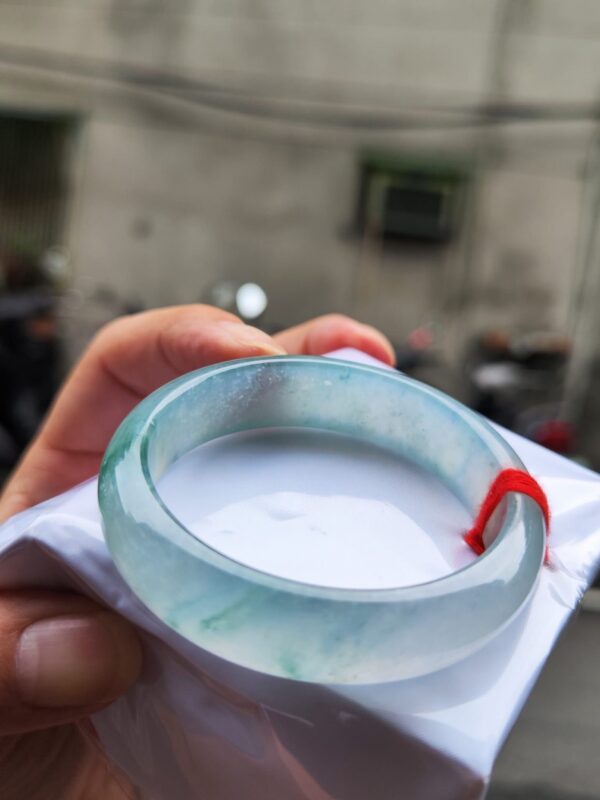 💎 緬甸玉A貨放光玻璃種飄綠正圈寬版手鐲 💎