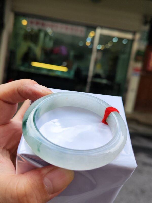 🔥 冰種飄綠花 正圈手鐲 🔥