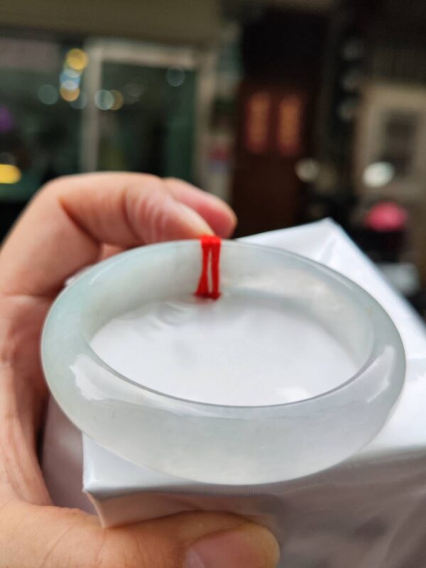 💎緬甸玉A貨放光玻璃種正圈又寬又厚手鐲💎