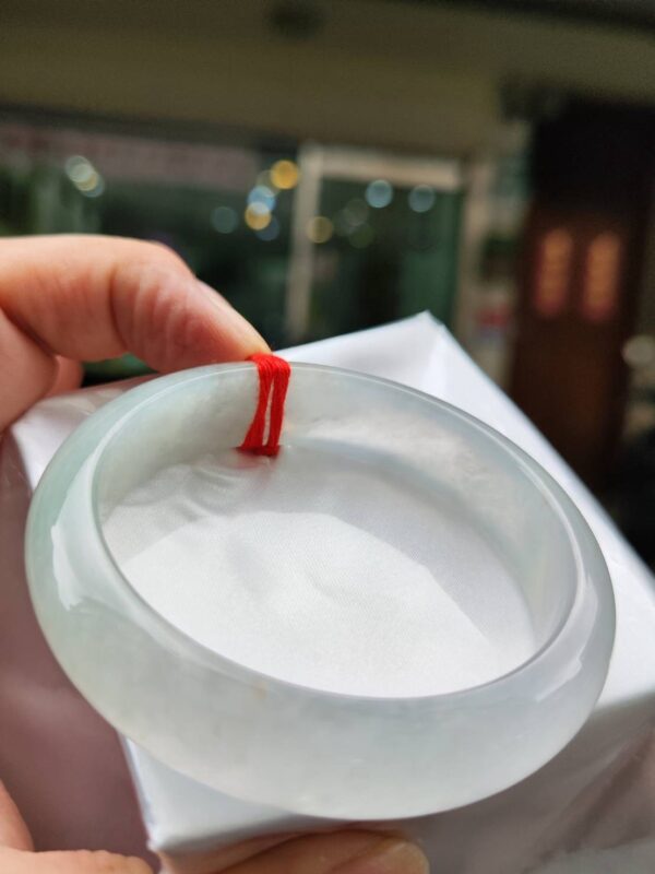 💎緬甸玉A貨放光玻璃種正圈又寬又厚手鐲💎