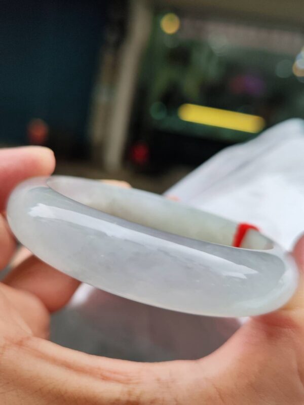 💎緬甸玉A貨放光玻璃種正圈又寬又厚手鐲💎