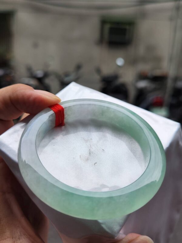 ✨天然緬甸玉A貨 ✨🔥 冰種飄綠正圈手鐲 🔥