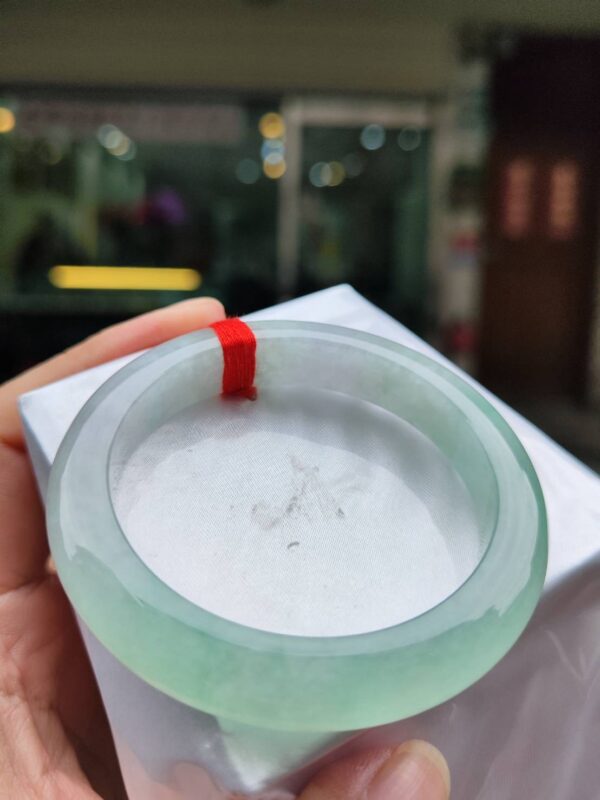 ✨天然緬甸玉A貨 ✨🔥 冰種飄綠正圈手鐲 🔥