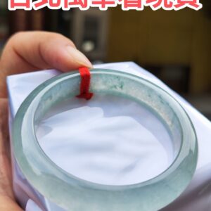 🔥 放光玻璃種飄花 正圈厚庄手鐲 🔥
✨天然緬甸玉A貨 ✨