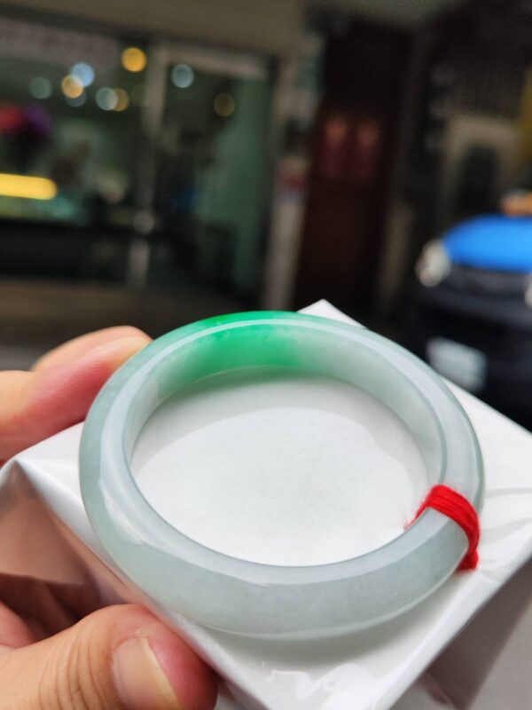 ✨天然緬甸玉A貨 ✨🔥 飄陽綠正圈手鐲 🔥
