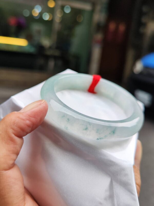 🔥 放光玻璃種飄花 正圈厚庄手鐲 🔥 ✨天然緬甸玉A貨 ✨