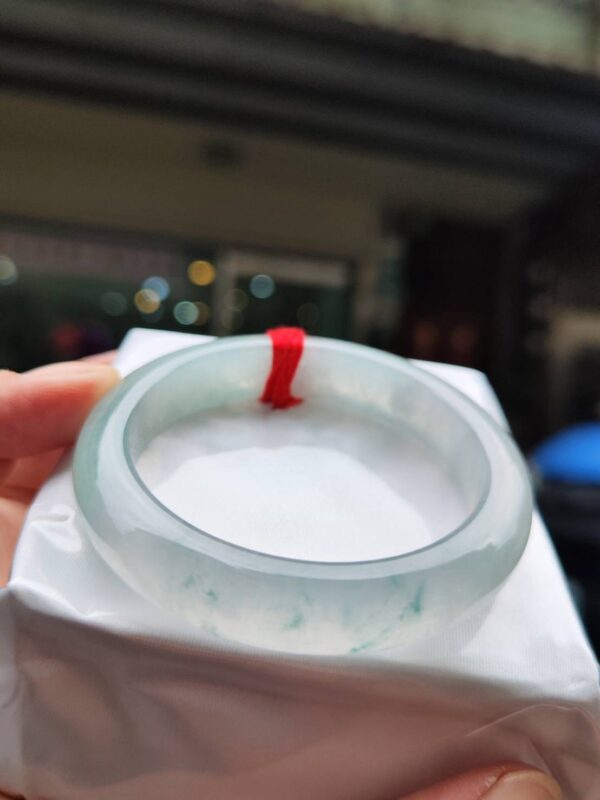 🔥 放光玻璃種飄花 正圈厚庄手鐲 🔥 ✨天然緬甸玉A貨 ✨