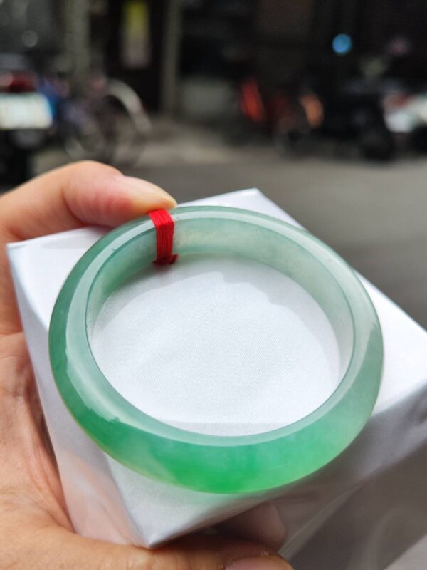 💎 緬甸玉A貨 冰種飄陽綠正圈手鐲 💎