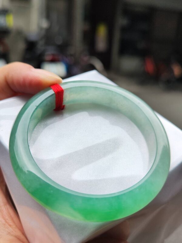 💎 緬甸玉A貨 冰種飄陽綠正圈手鐲 💎
