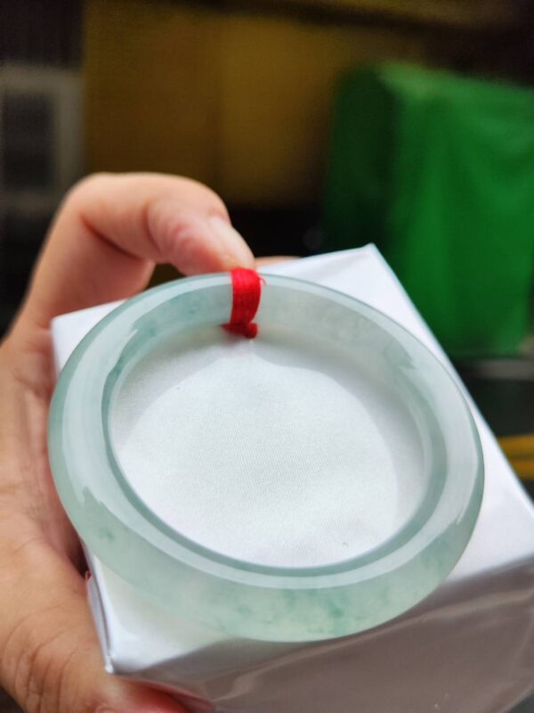 🔥 頂級放光玻璃種圓骨正圈手鐲 🔥