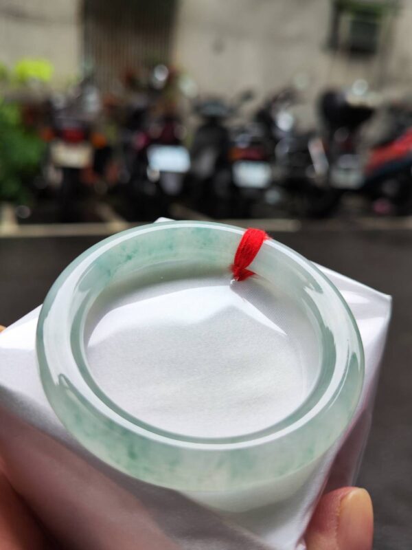 🔥 頂級放光玻璃種圓骨正圈手鐲 🔥