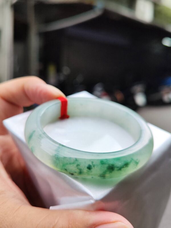 💎 緬甸玉A貨 冰種飄綠花正圈手鐲 💎