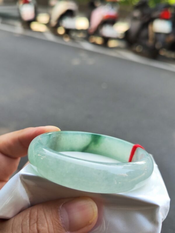 💎天然緬甸玉A貨冰玻種寬版正圈手鐲 💎