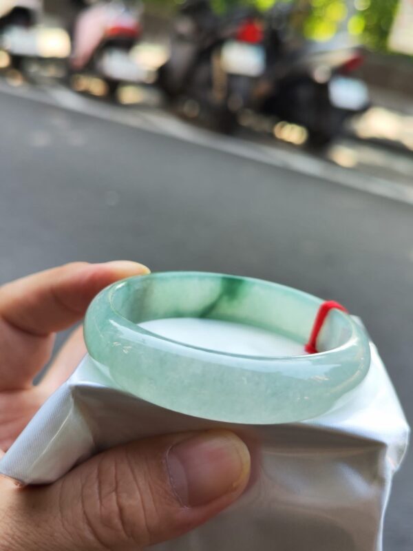 💎天然緬甸玉A貨冰玻種寬版正圈手鐲 💎