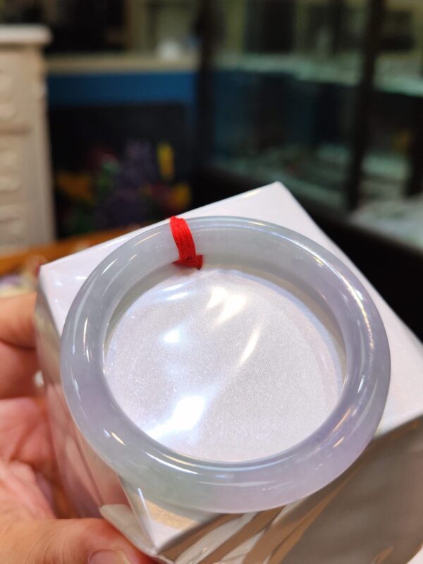 🌸 冰種淡紫羅蘭春彩圓骨正圈手鐲｜天然緬甸玉A貨 🌸