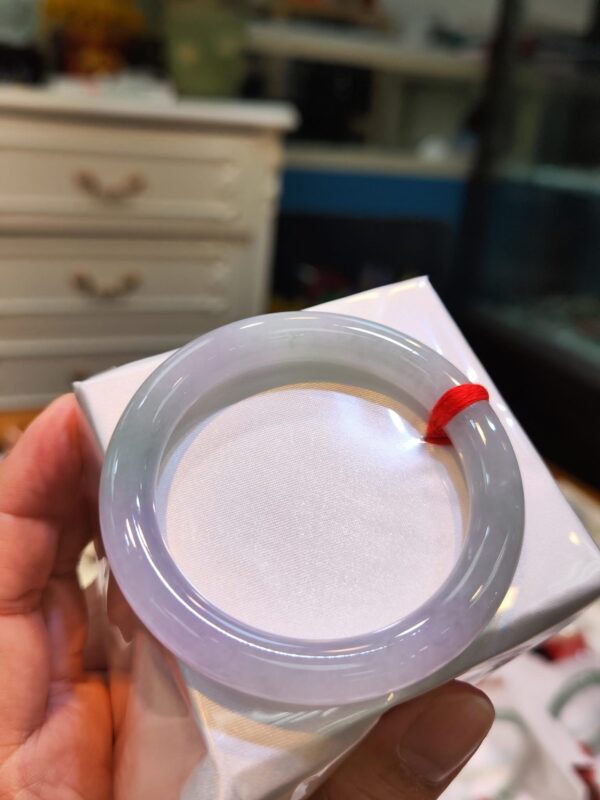 🌸 冰種淡紫羅蘭春彩圓骨正圈手鐲｜天然緬甸玉A貨 🌸