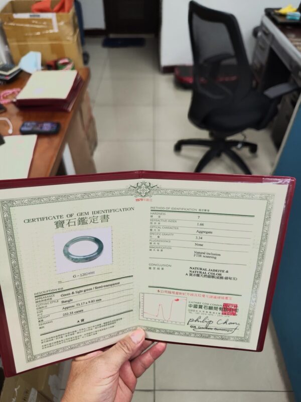 💎天然緬甸玉A貨 冰種飄花圓骨正圈手鐲 💎