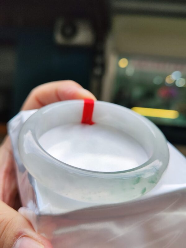 💎天然緬甸玉A貨 冰種飄花正圈手鐲 💎