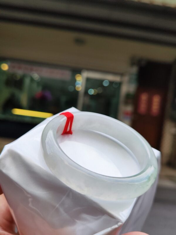 💎天然緬甸玉A貨 冰種飄花正圈手鐲 💎