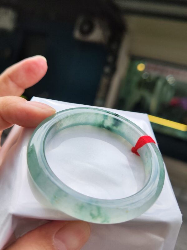 💎天然緬甸玉A貨 玻璃種飄花正圈手鐲 💎