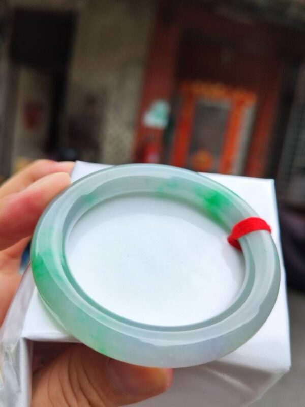 🌸 淡紫羅蘭春彩圓骨正圈手鐲｜天然緬甸玉A貨 🌸